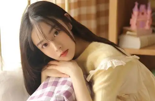 发女朋友照片配什么话简短低调表达有女朋友了汇总38句