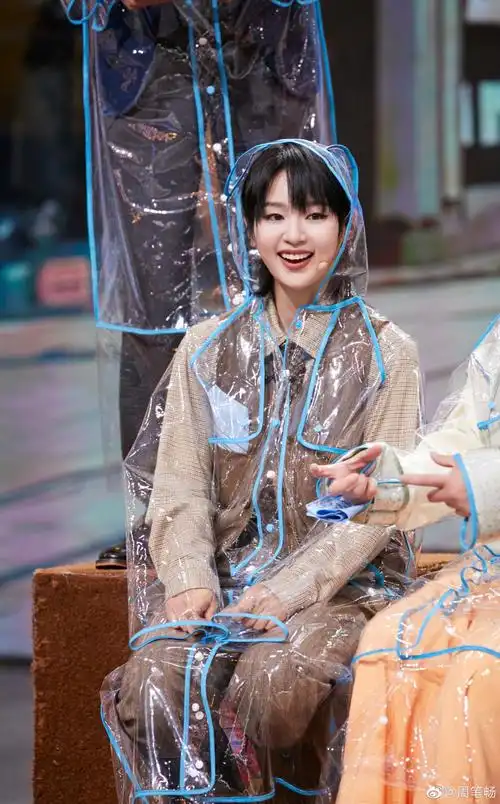 高考加油#周笔畅,李健,苏有朋,何炅,陈都灵,吴倩,杨幂,张新成,李雪琴