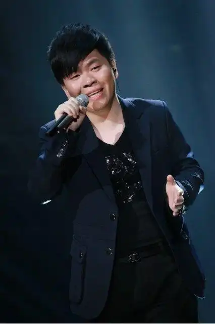 常石磊坚持个性改编 涉险挺进"直通春晚"10强