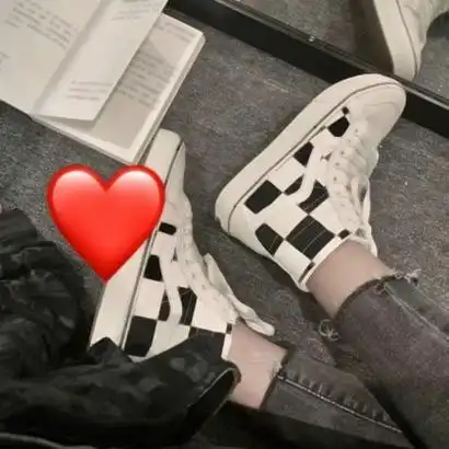 女生头像鞋高清超酷的微信女生头像鞋子图片