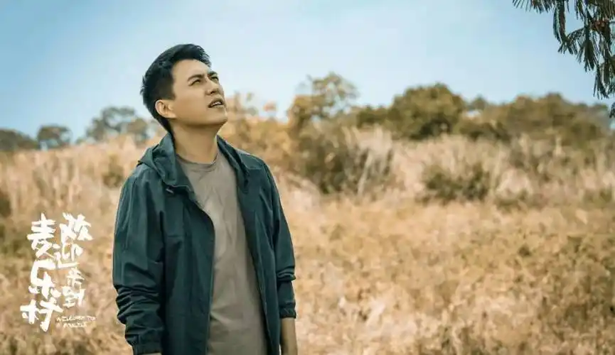 新剧出演援外医生对话靳东最不愿意重复自己谈艺录