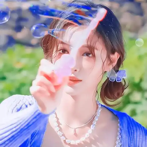 许佳琪女爱豆头像苏依涵cr.the7thsense_许佳琪赞评论更多