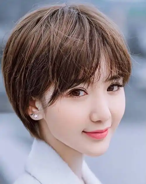 同样是"齐耳短发",杨紫清爽减龄,迪丽热巴让人不忍直视_毛晓彤_蒋欣