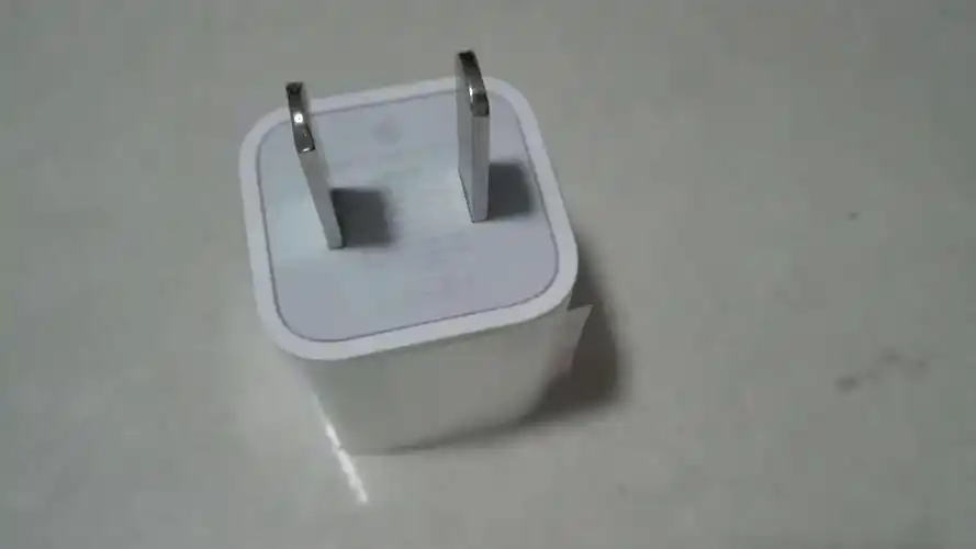 苹果xr充电器和其他是一样的吗