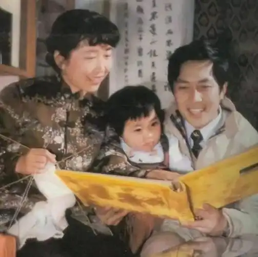 同样是唐国强的基因把孙涛女儿和壮丽儿子一对比差别就出来了