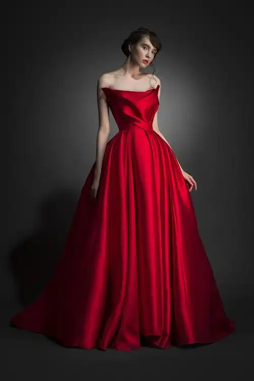 共3 件2018最新红色婚纱相关商品