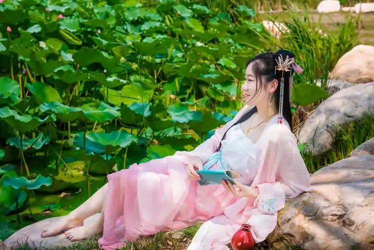 荷塘悦色古装美女5