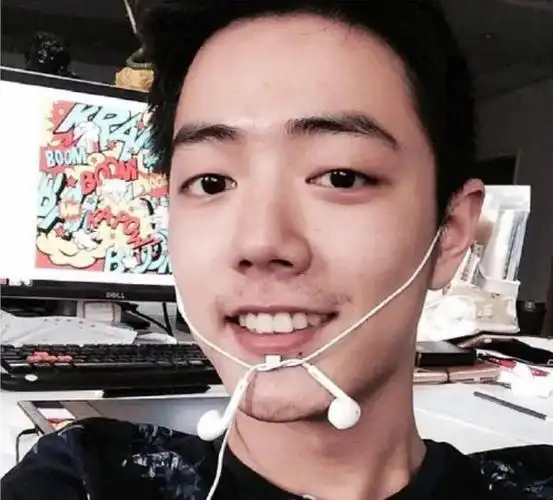 粉丝安利反黑对应楼肖战长这样生图素人时期照片动图肖战黑怎么不做好