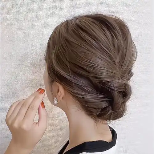 30秒74教你好看又简单的73编发造型60