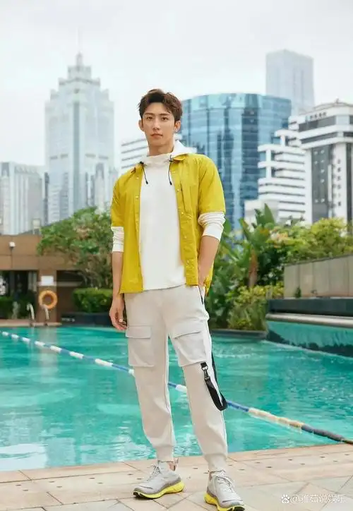 黄景瑜有多男人呢?