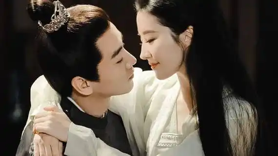 不得不说,刘亦菲推出的作品质感都不错,古偶剧《梦华录》有7.