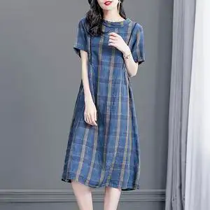 高端品牌亚麻连衣裙女装夏季2022年新款国际大牌减龄格子宽松长裙