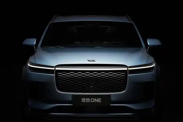 人红是非多,理想汽车被造谣"水银座椅",李想怒斥