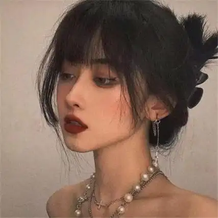 2022霸气高冷的背景图片真人女生 你已被我拉入黑名单请勿闯进我的