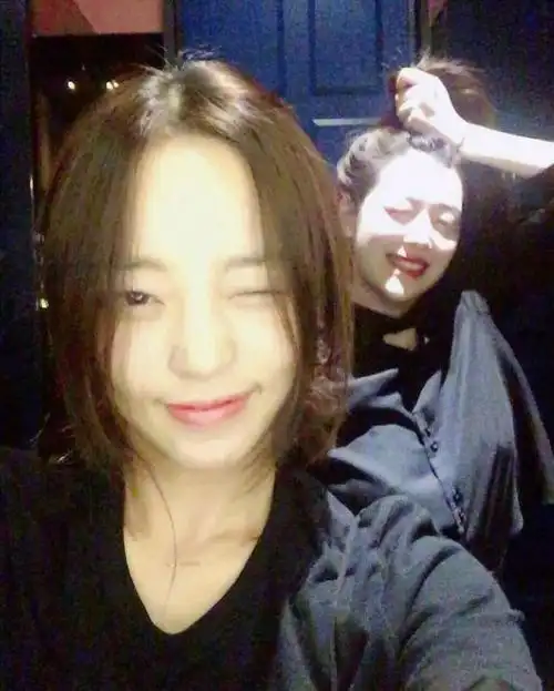 崔雪莉sulli 具荷拉