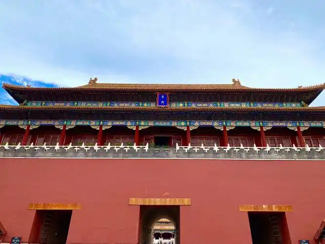 >东六宫>钟表馆>乾清宫 一坤宁宫>御花园一神武门路线太长分4小段详细