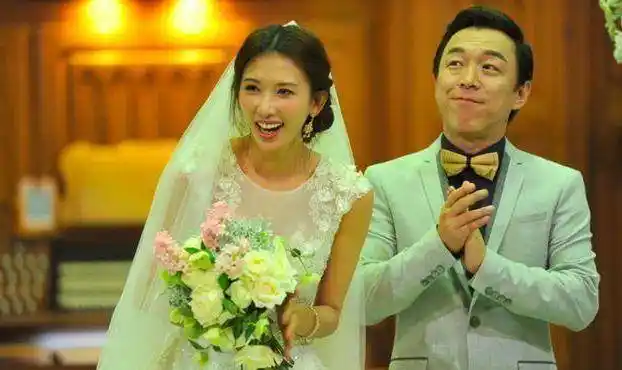 黄渤老婆照片流出,难怪黄渤看不上林志玲_小欧_妻子_婚姻