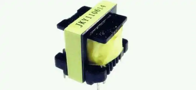 空心变压器 2.铁芯变压器:低频电路 3.铁氧体磁芯变压器:高频电路 4.