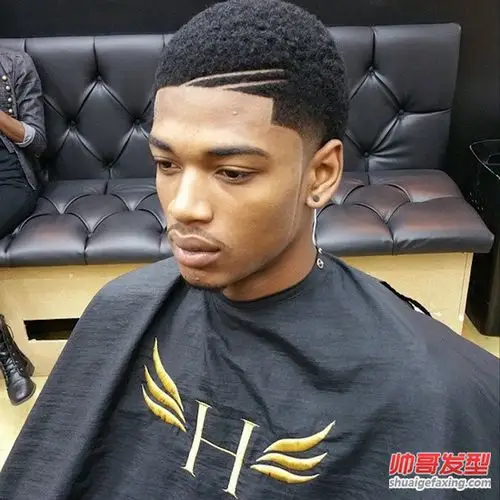 2016最新男生刀疤头发型 个性雕刻发型图片(4)