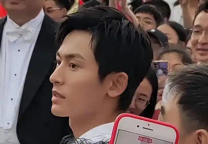 原创人民日报发声撕掉了这些明星的遮羞布没一个值得惋惜