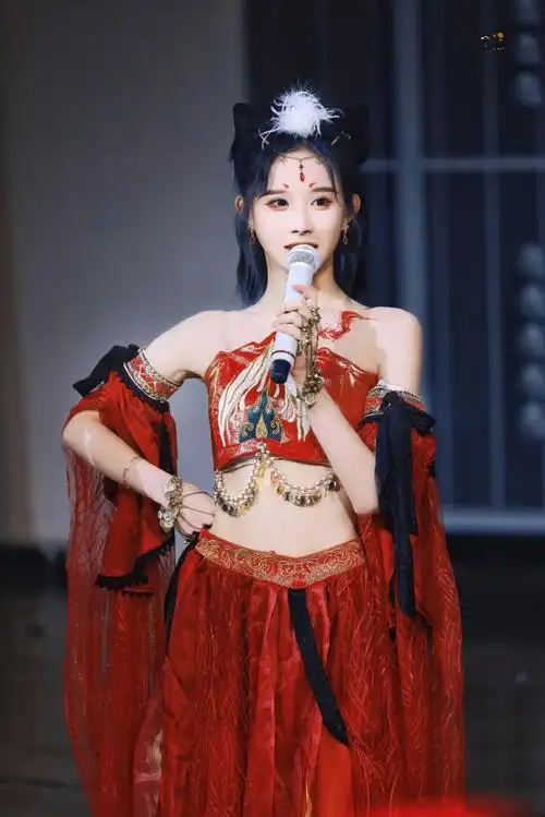 段艺璇舞台王者##今日星拍放送##snh48group年度青春盛典