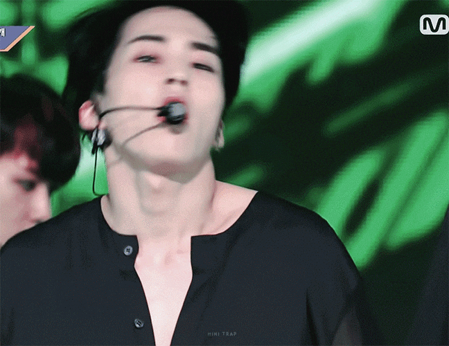 绝对不能忘记的神级舞台,第一次领略到珉锡超性感一面!