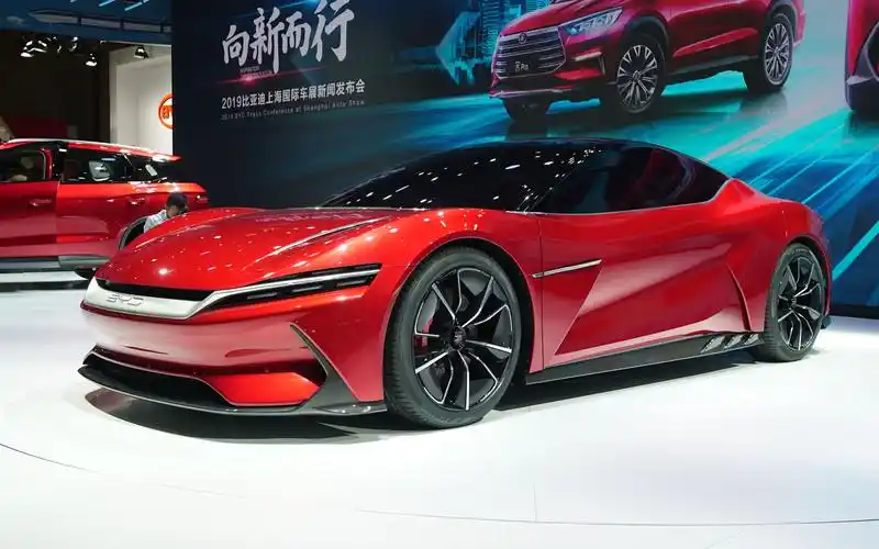 【2019上海车展】比亚迪展台上的性能异类 解析e-seed gt