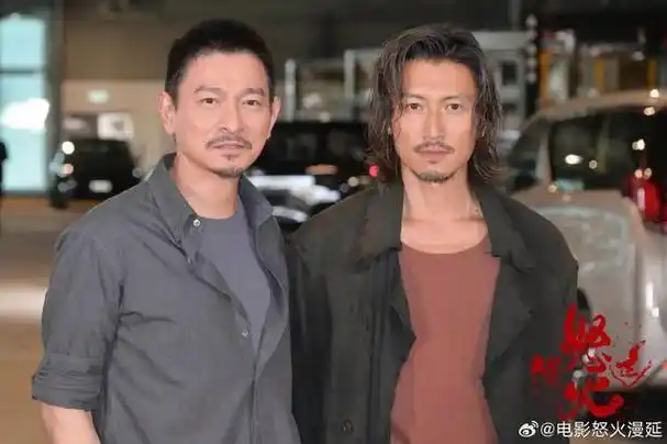 刘德华,谢霆锋领衔主演之外,内地演员此沙,谢苗也参与了演出,老中青三