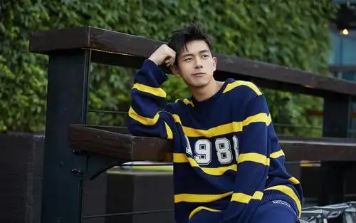 李现男友风穿搭,高清壁纸图片,大陆明星-回车桌面