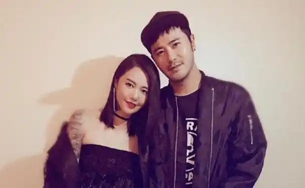 谭维维和陈亦飞的婚姻生活真实而温馨,他们用自己的方式诠释了真正的