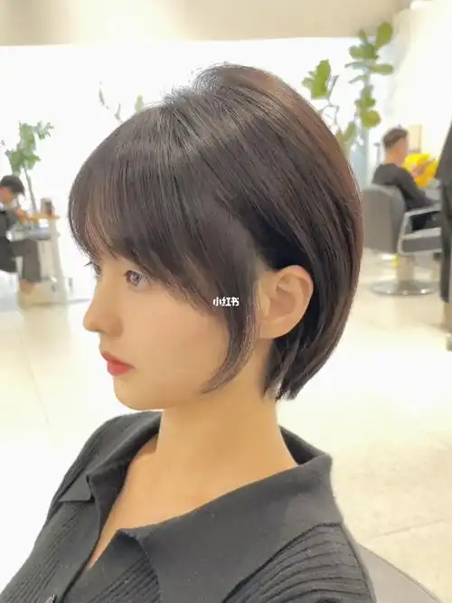 超好看的挂耳短发~可盐可甜适合圆脸方脸!