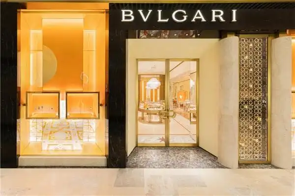 bvlgari宝格丽武汉恒隆广场精品店闪耀开幕
