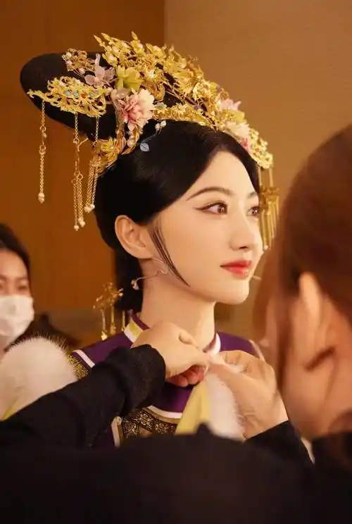 原创景甜清宫美人惊艳登场才貌双全引爆王牌对王牌新篇章