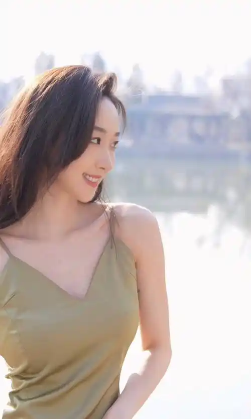 许潇晗生活写真许潇晗生活写真虽然许潇晗目前还是知名