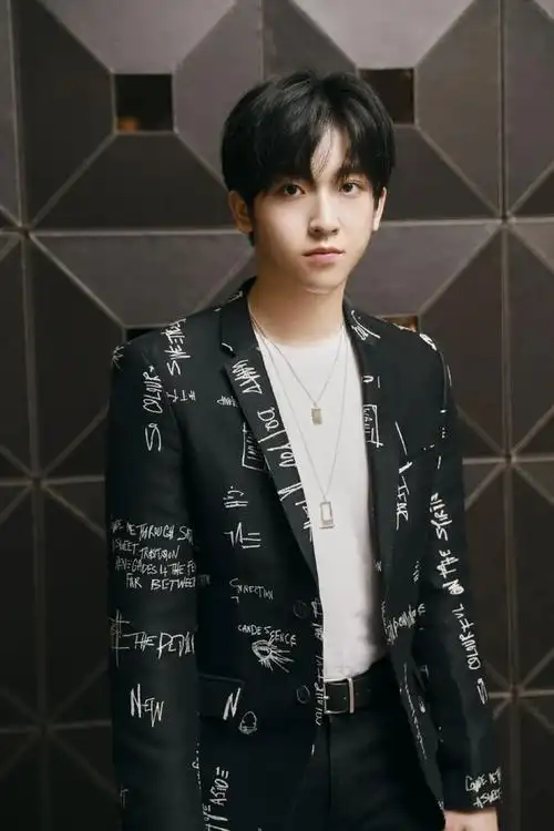 "小湖北"张俊一:"哭不出眼泪的时候,那就把自己掐