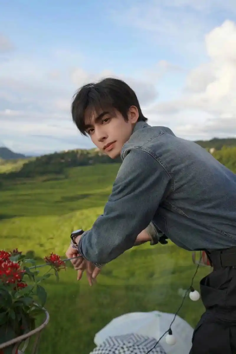 宋威龙高清壁纸