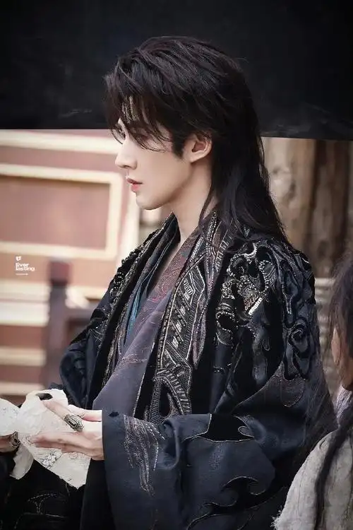 亦正亦邪天选反派,每张图都帅的让人心动,喜欢看古装美男的观众有福了