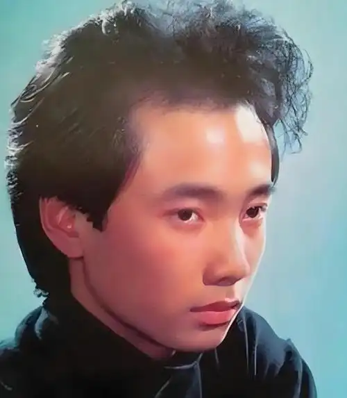 当徐峥有了头发韩红变瘦李宇春留了长发你能认出他们吗