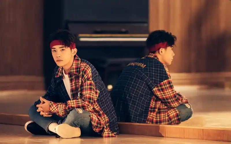 tfboys易烊千玺十年之约高清壁纸图片