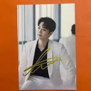 赖冠霖签名照(亲签)赖冠霖亲笔签名