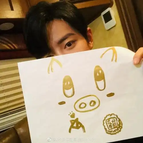 肖战|设计师的的自我创作~"灵魂"画家