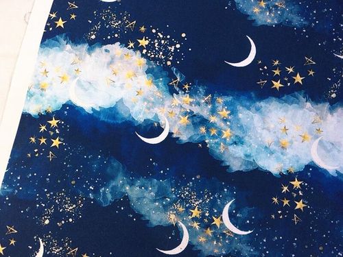 何健弓星空布料 星空云彩印花全棉平纹布 ita连衣裙面料儿童连衣裙手