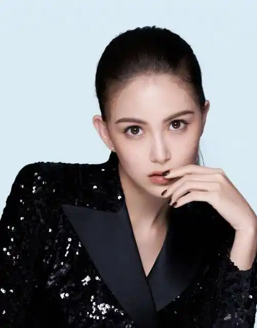 原创如何评价昆凌的高级混血颜值