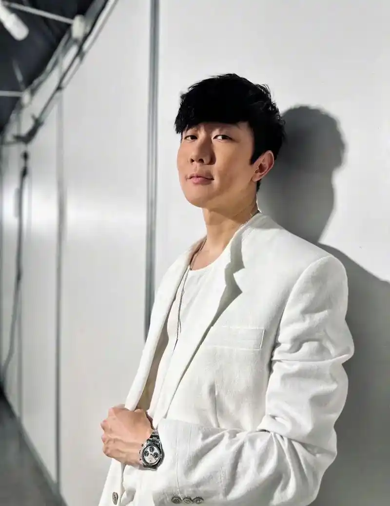 林俊杰"jj20"演唱会999999.北京站:2023.09 - 抖音