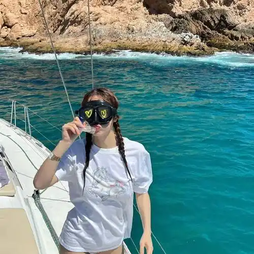 郑秀晶更新ins##郑秀晶你天生是焦点