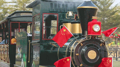 快来打卡网红绿皮火车正式启航随便拍都是网红大片