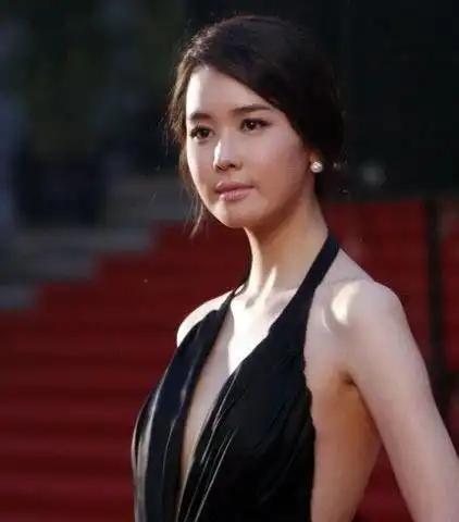 李多海的个人档案?