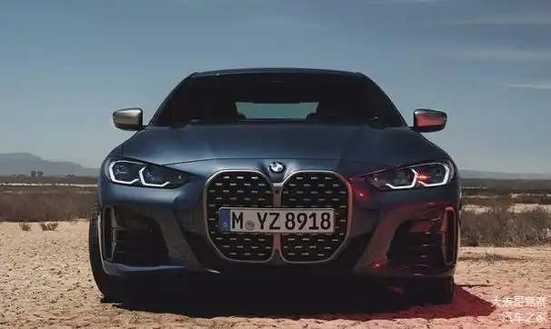 宝马发布全新一代430icoupmsport双门跑车