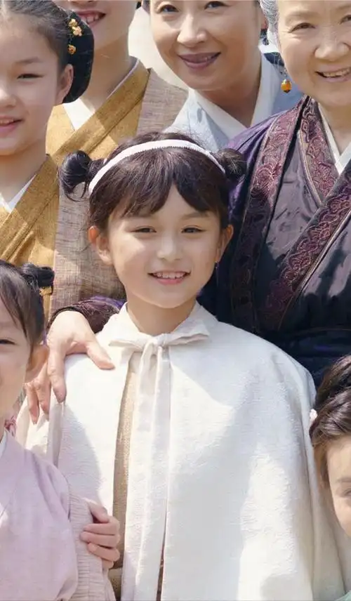 小舍得的她又火了,原来长大的她可以这么好看|刘楚恬|童星|张子枫