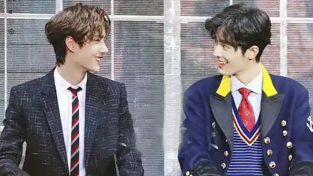 肖战和王一博有多双标,对待别人的区别太大 真是太好磕了!